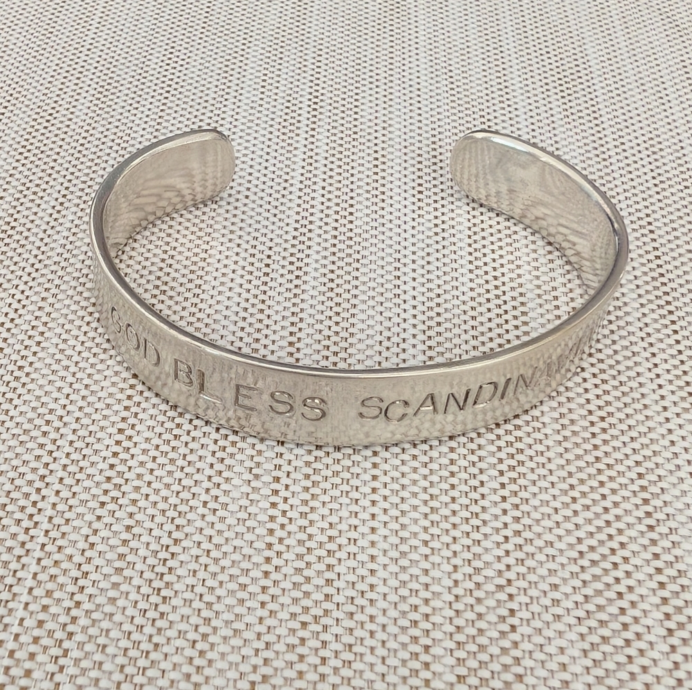 NWT Handforged Heavy Bangle Cuff Bracelet in Solid Sterling Silver - Handcrafted